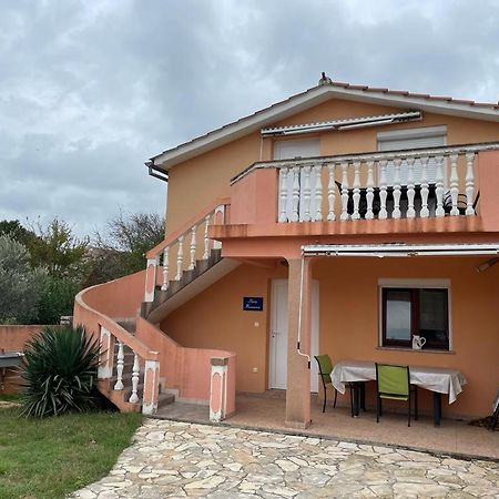 Waimarie Apartment Fazana Exterior photo